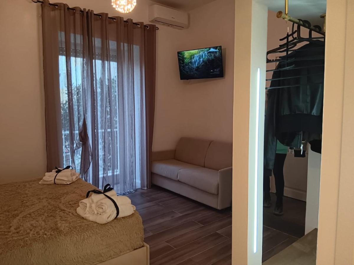 La Maison Di Luche' Lejlighed Napoli Eksteriør billede